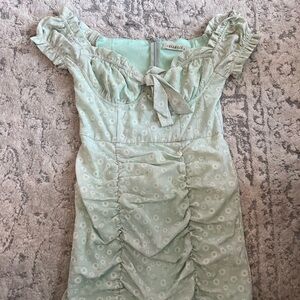 Green daisy mini dress NEVER WORN